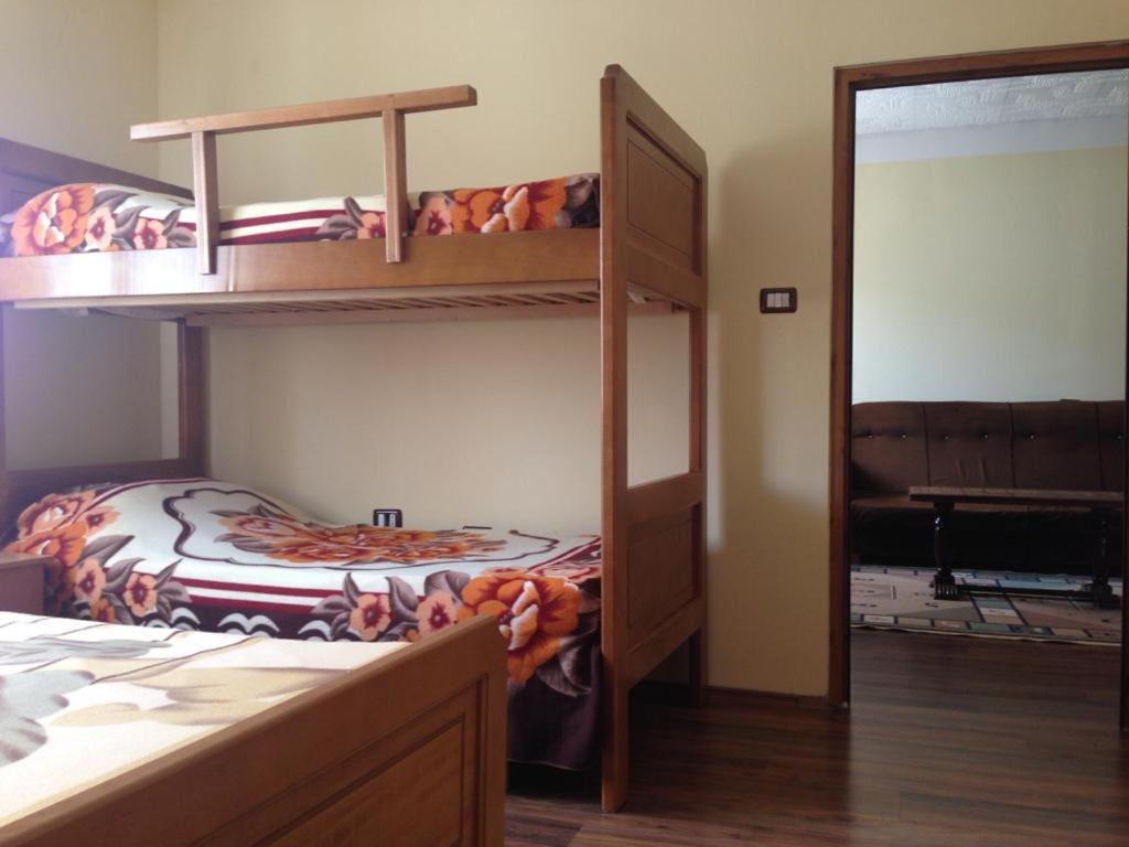 Alpbes Theth Guesthouse Shkodër Habitación foto